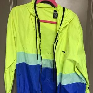 Women’s rain jacket